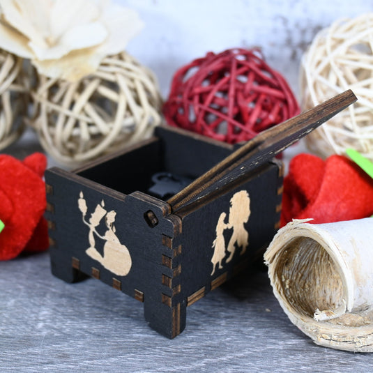 Beauty and the Beast is a timeless masterpiece that has entranced audiences for generations. The music box, featuring the iconic tune Tale as Old as Time, is as enchanting as the film itself.