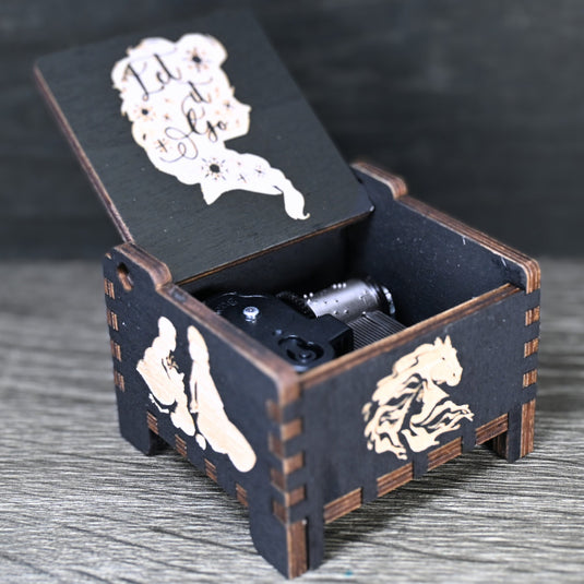 The box's charming design and ethereal melody make it the perfect keepsake for any Frozen enthusiast.